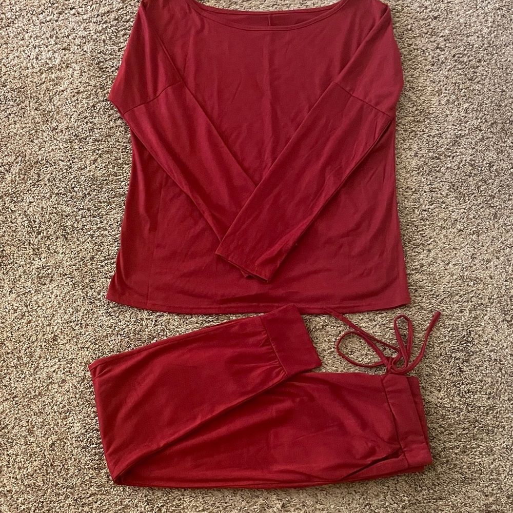 Women's Red Jogger/Lounge Set- Medium